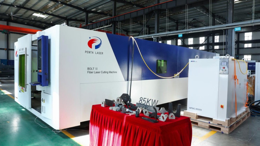 Penta Laser and Chuangxin Laser jointly launch an 85000W laser cutting machine, once again breaking the high-power record in the cutting field.